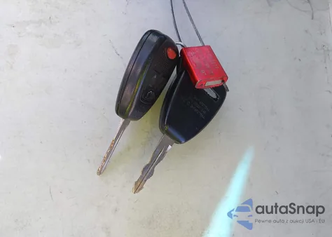 2012 Jeep Liberty Sport z USA, uszkodzony, nr VIN 1C4PJMAK2CW158599